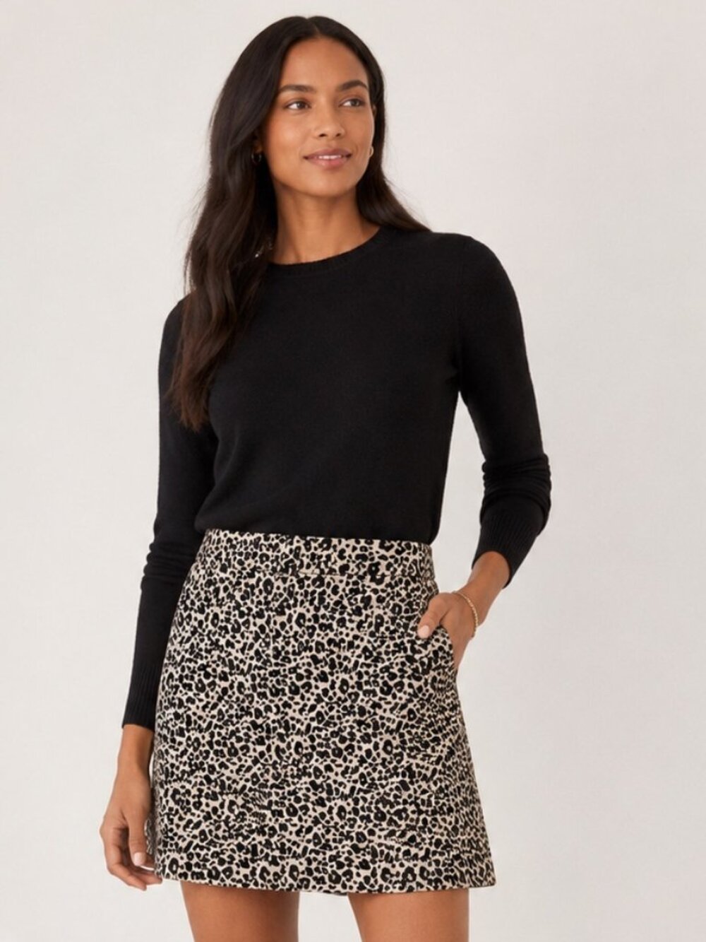 LOFT Leopard Print Mini Skirt Pockets Lined Neutral Workwear Size 8